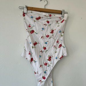 Strapless floral body suit